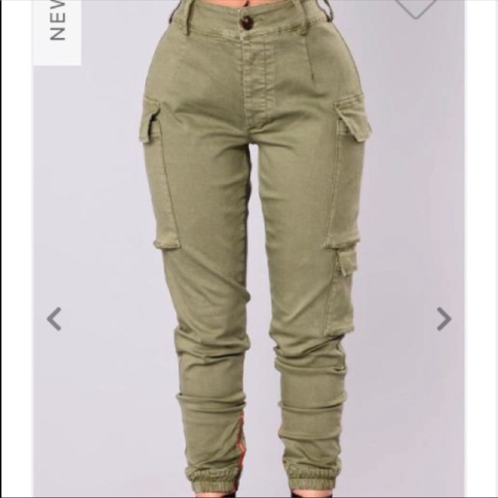 Olive cargo pants *SOLD*
